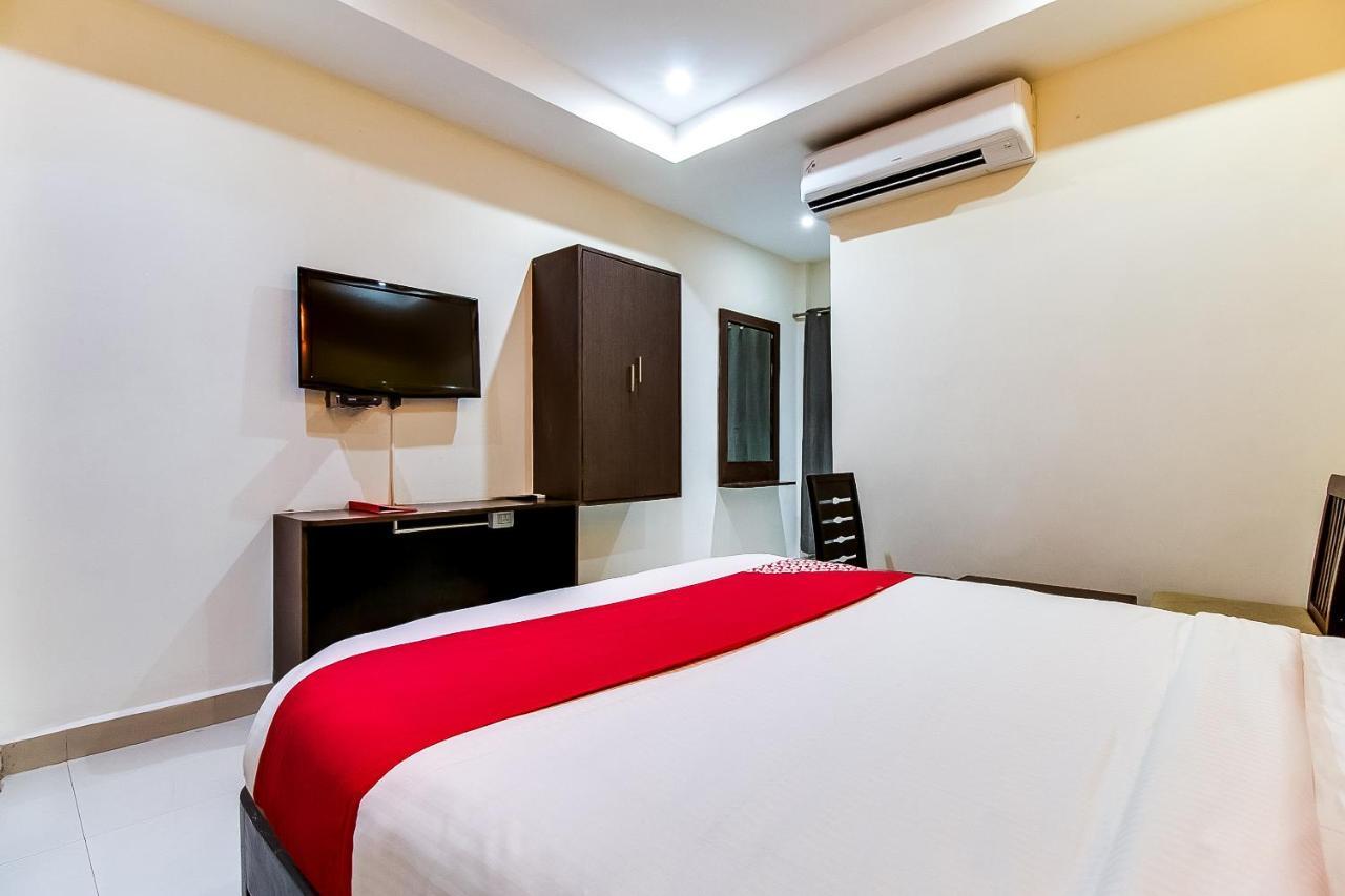 Oyo Flagship 9115 Hotel Udayee International Tirupati Kültér fotó